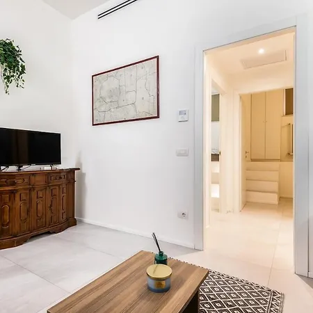 Modern Design 5 Minutes San Raffaele Appartamento *