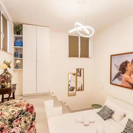 Modern Design 5 Minutes San Raffaele Appartamento