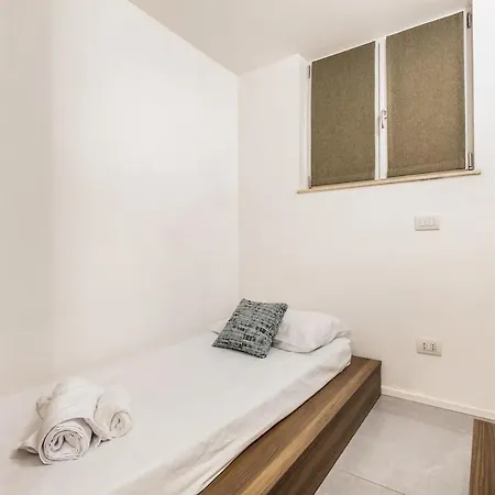 Appartamento Modern Design 5 Minutes San Raffaele Milano